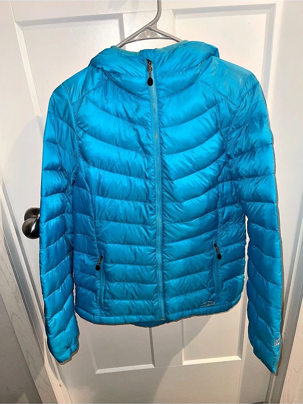 L.L. Bean 850 goose down Blue Puffer Jacket